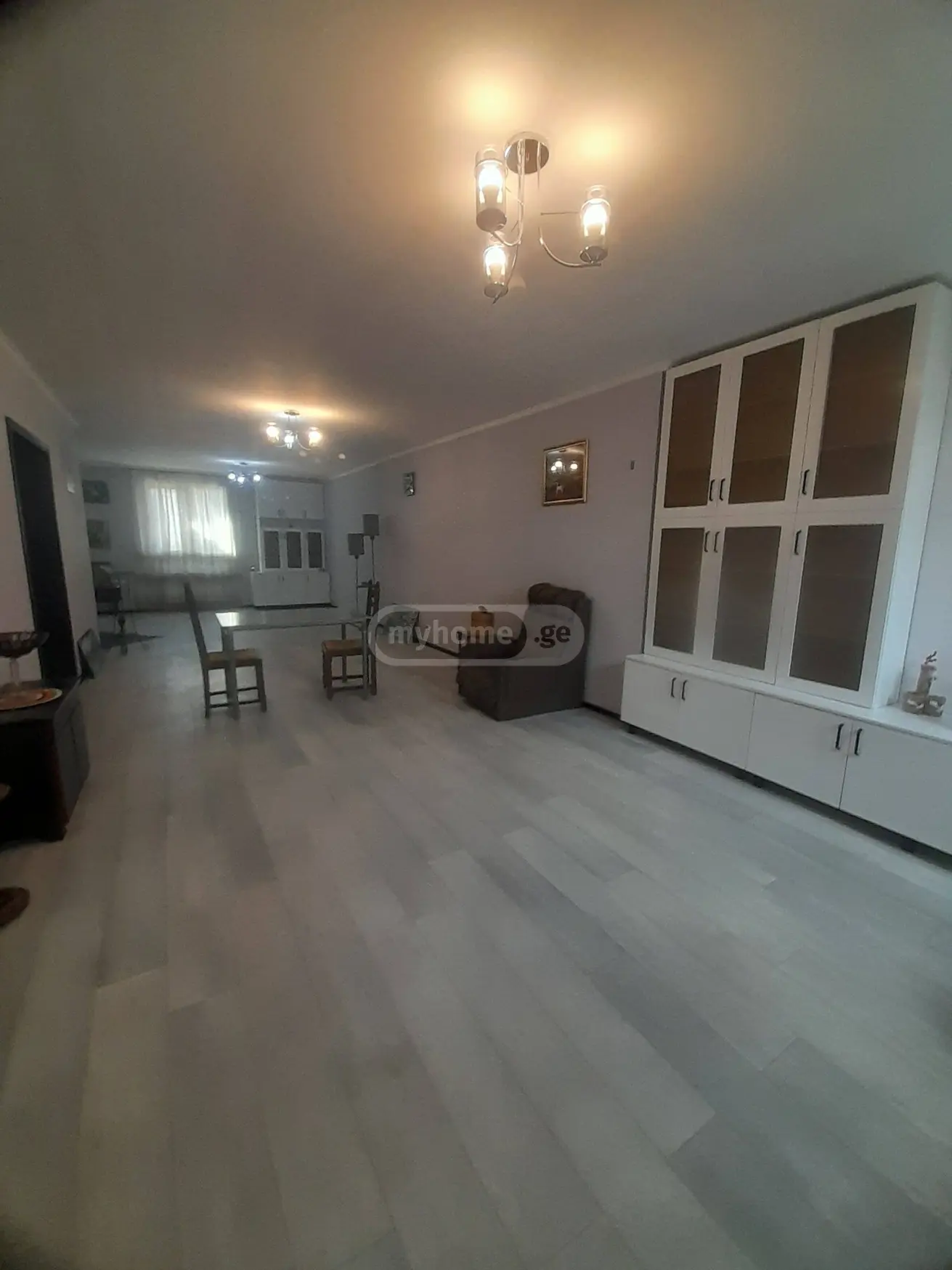 7 Room Private House For Sale view 4