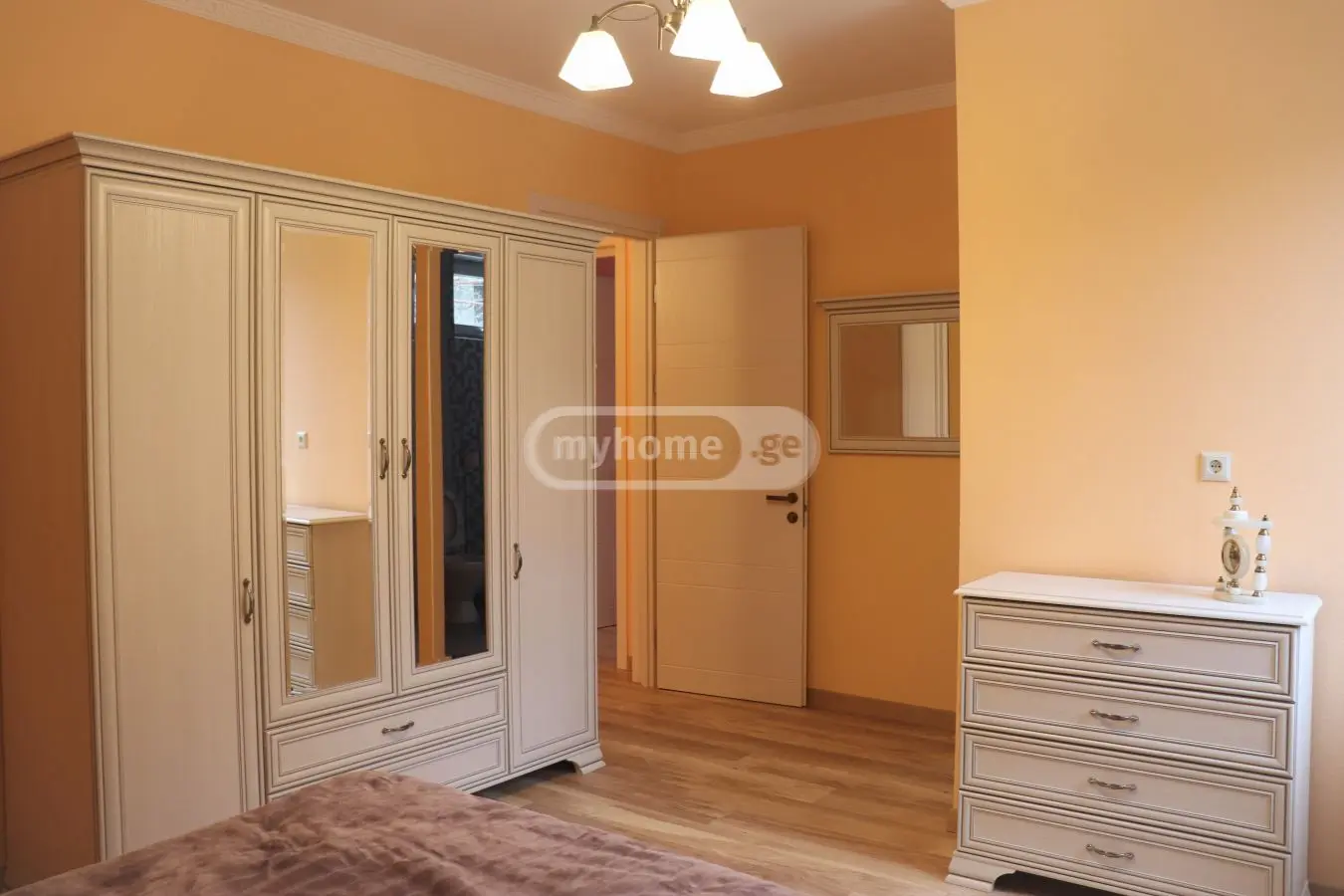 3 Room Country House For Rent In Saguramo, In Mtskheta Municipality view 5