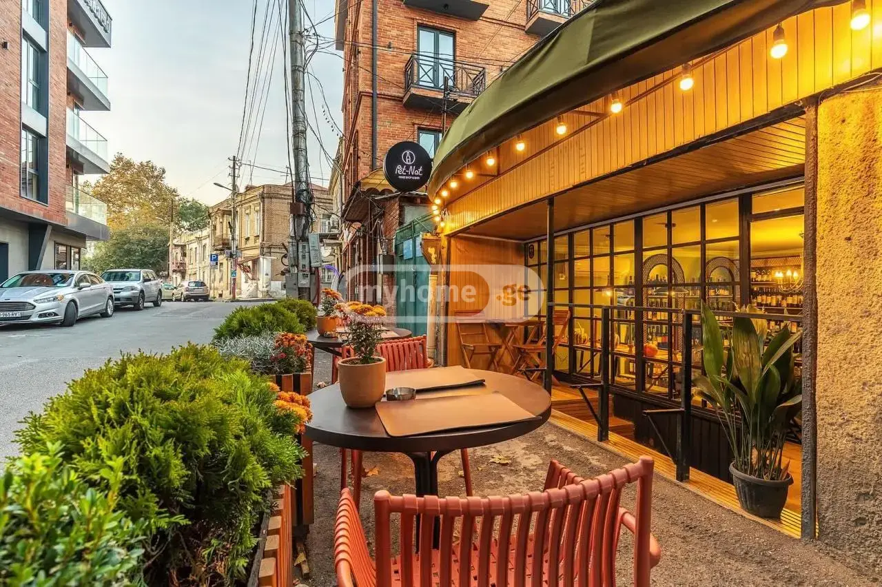 Universal Commercial Area For Sale In Avlabari view 1