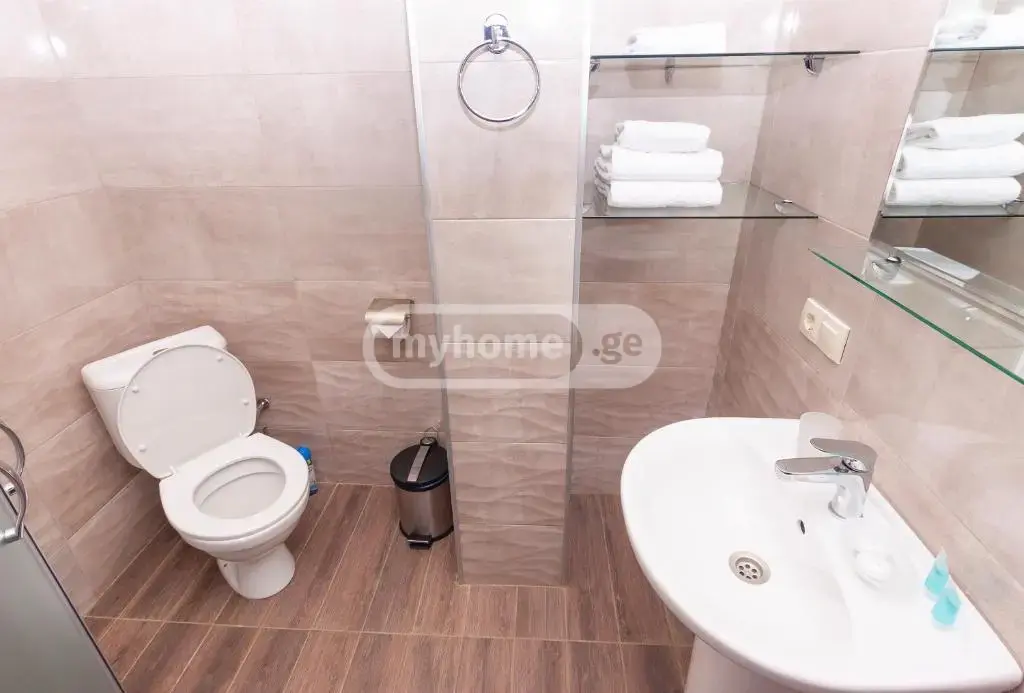 10+ Room Hotel For Sale In Didi Digomi view 7