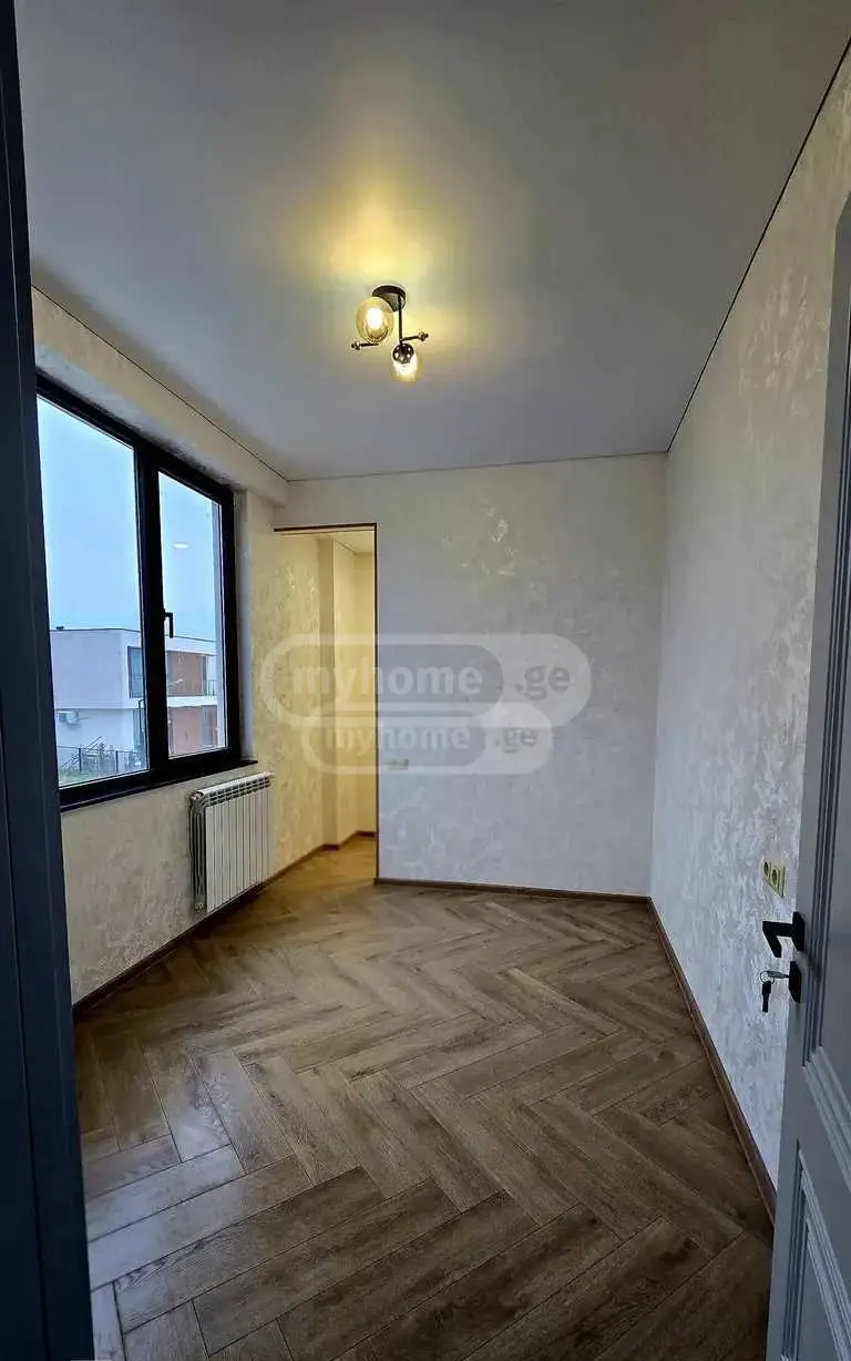 5 Room Private House For Sale view 10