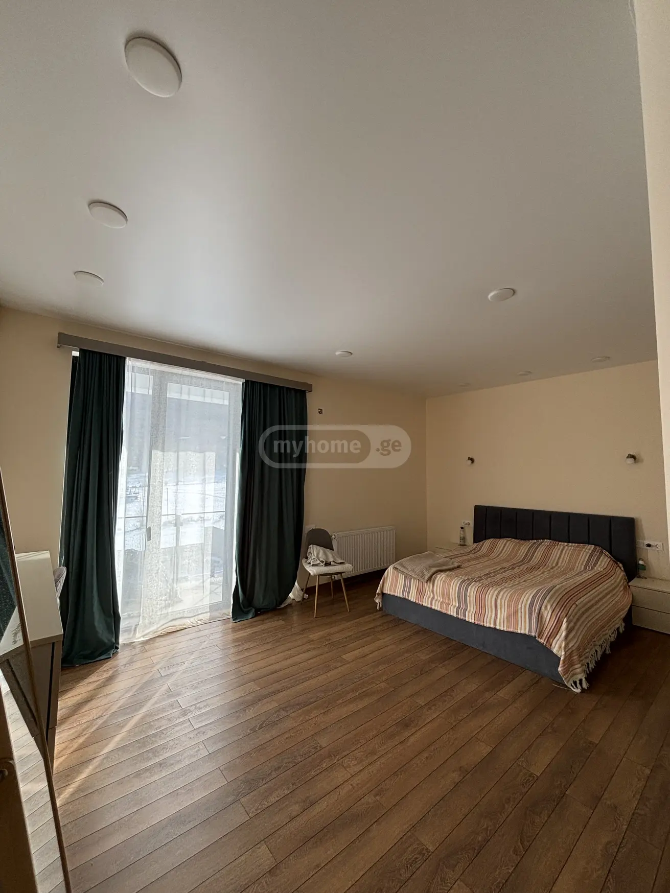 7 Room Private House For Sale view 11