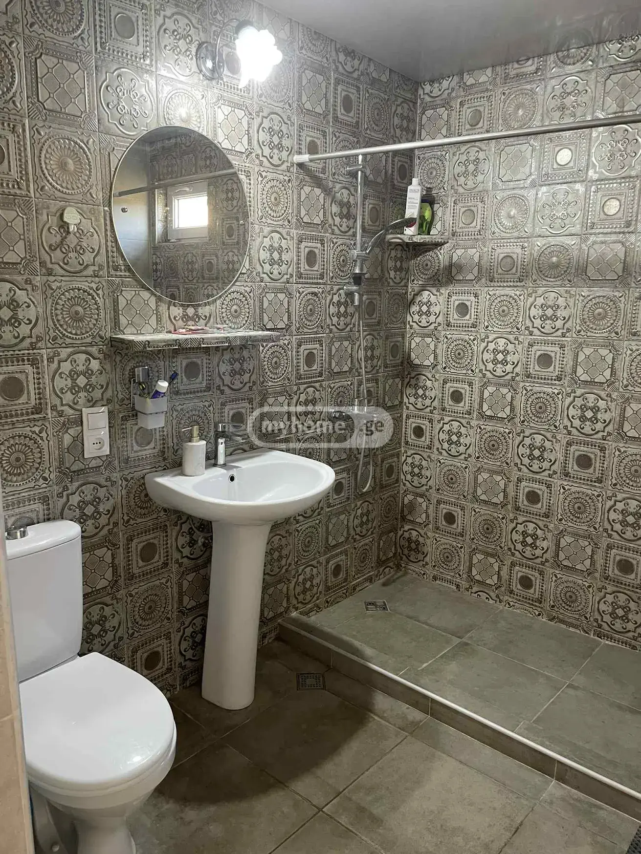 5 Room Country House For Rent In Lisi Lake view 14