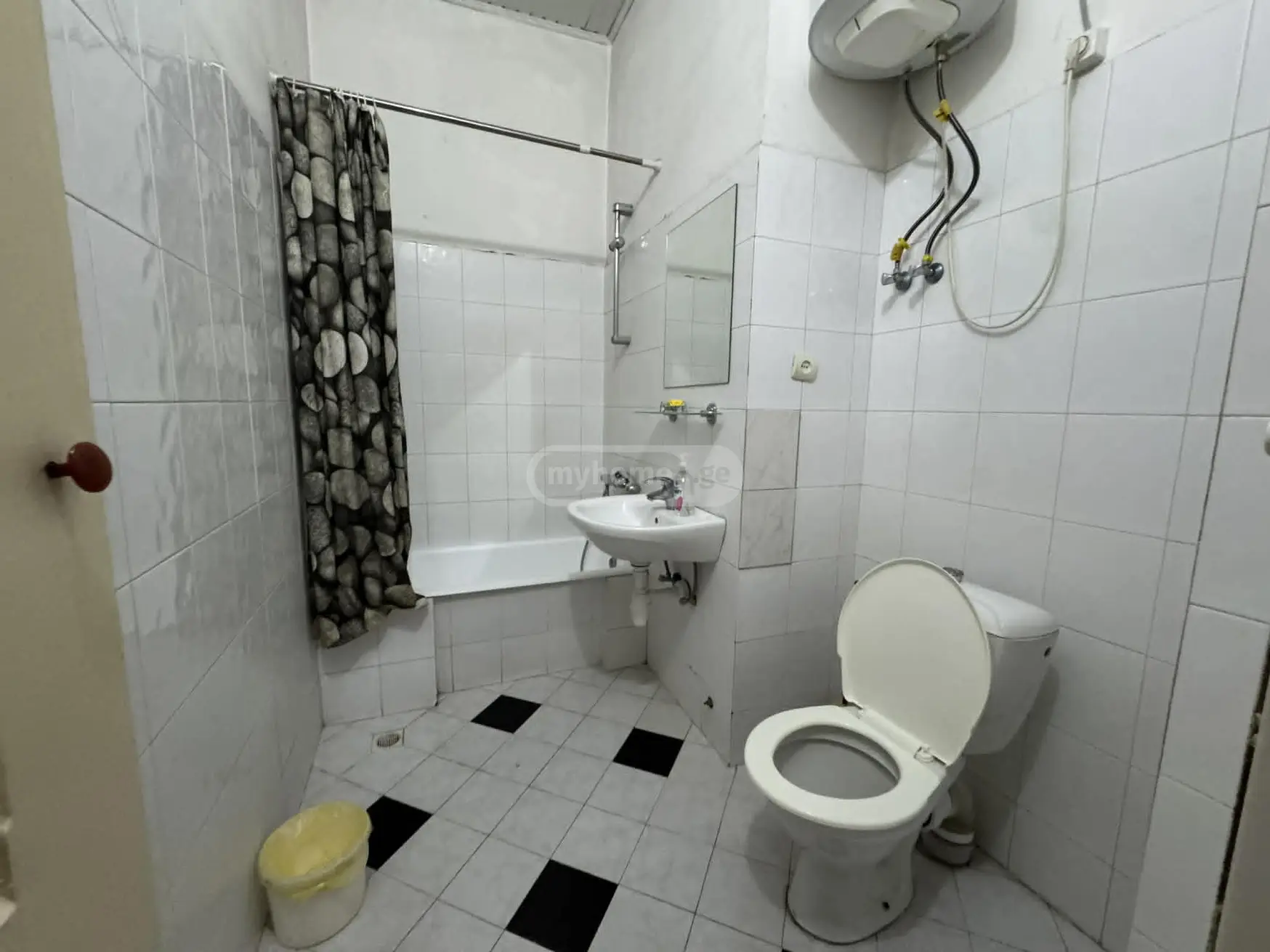 9 Room Hotel For Rent In Mtatsminda view 12