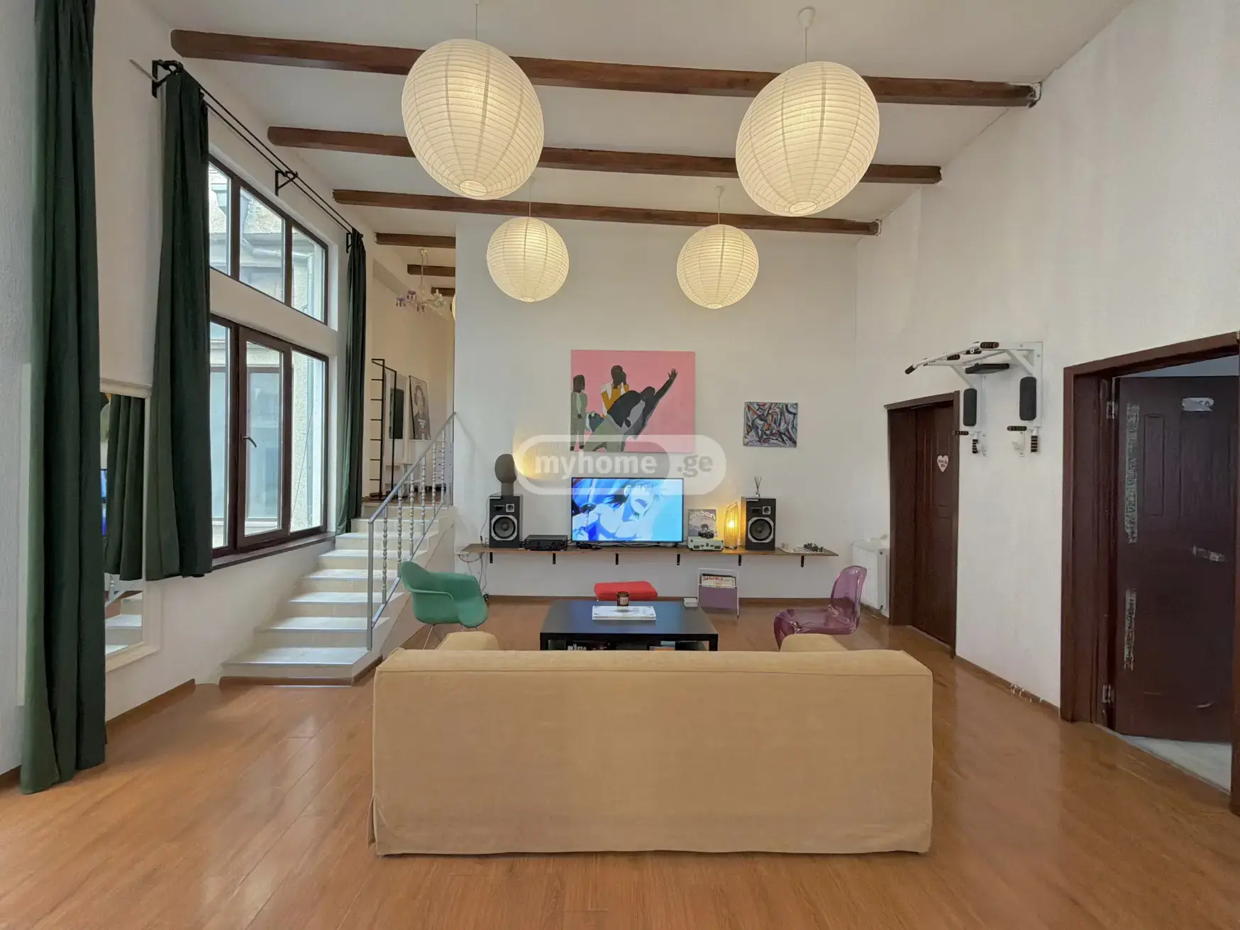 2 Room Private House For Rent In Mtatsminda view 1
