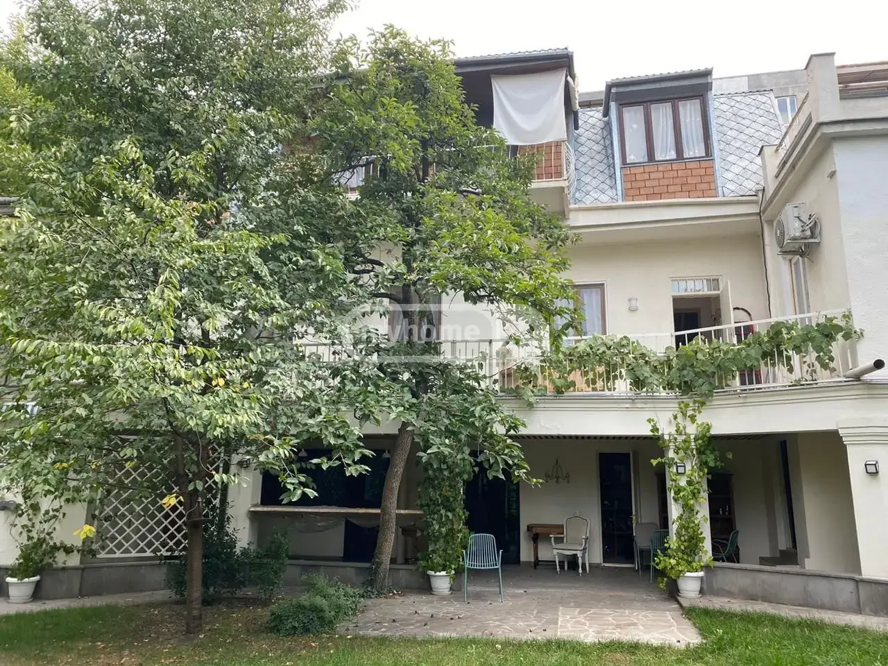 10+ Room Private House For Rent In Vera view 10