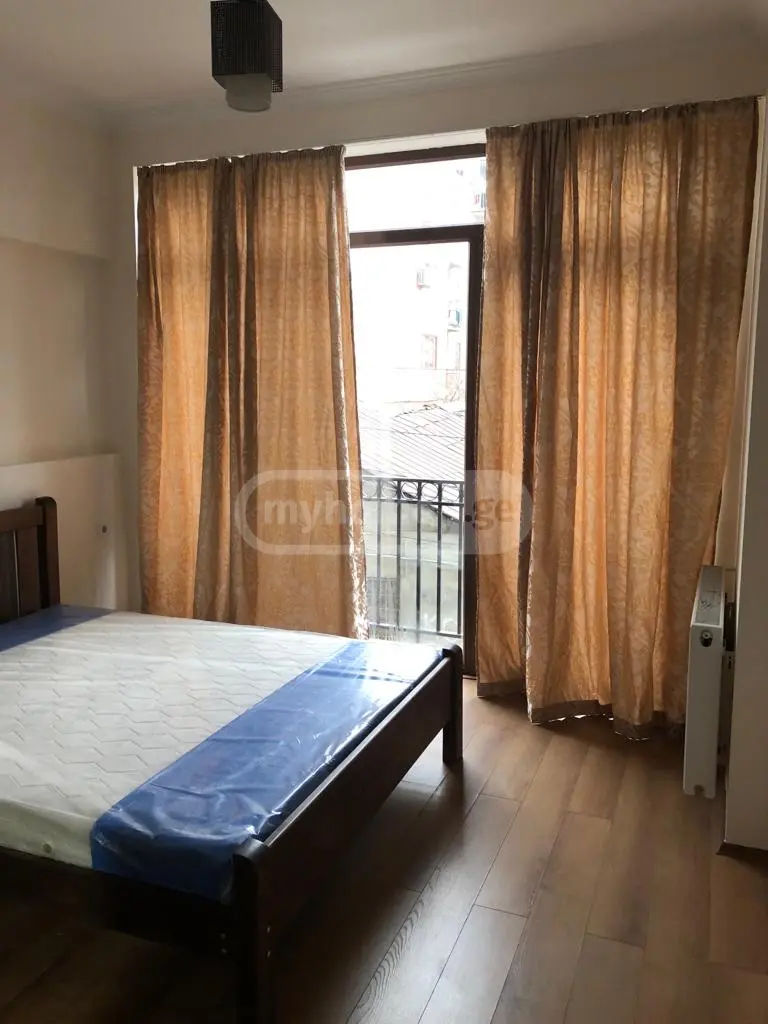 3 Room Apartment For Sale view 5
