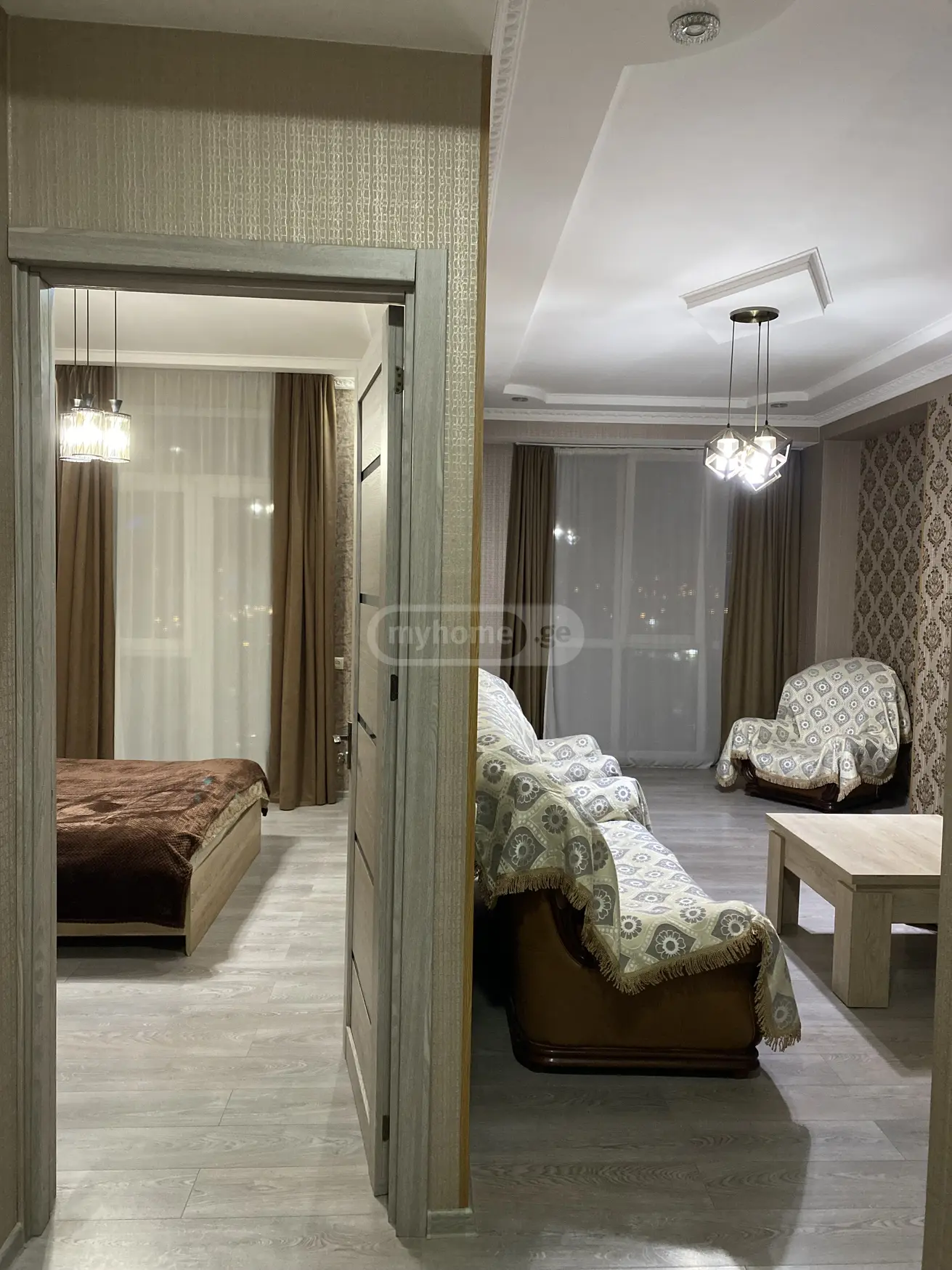 2 Room Apartment Daily Rent Aghmashenebeli, In Qutaisi view 5