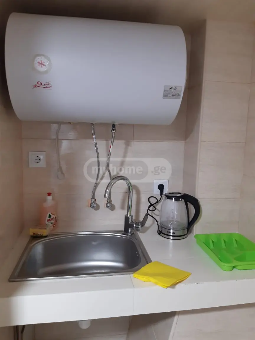 1 Room Apartment Daily Rent In Mtatsminda view 2