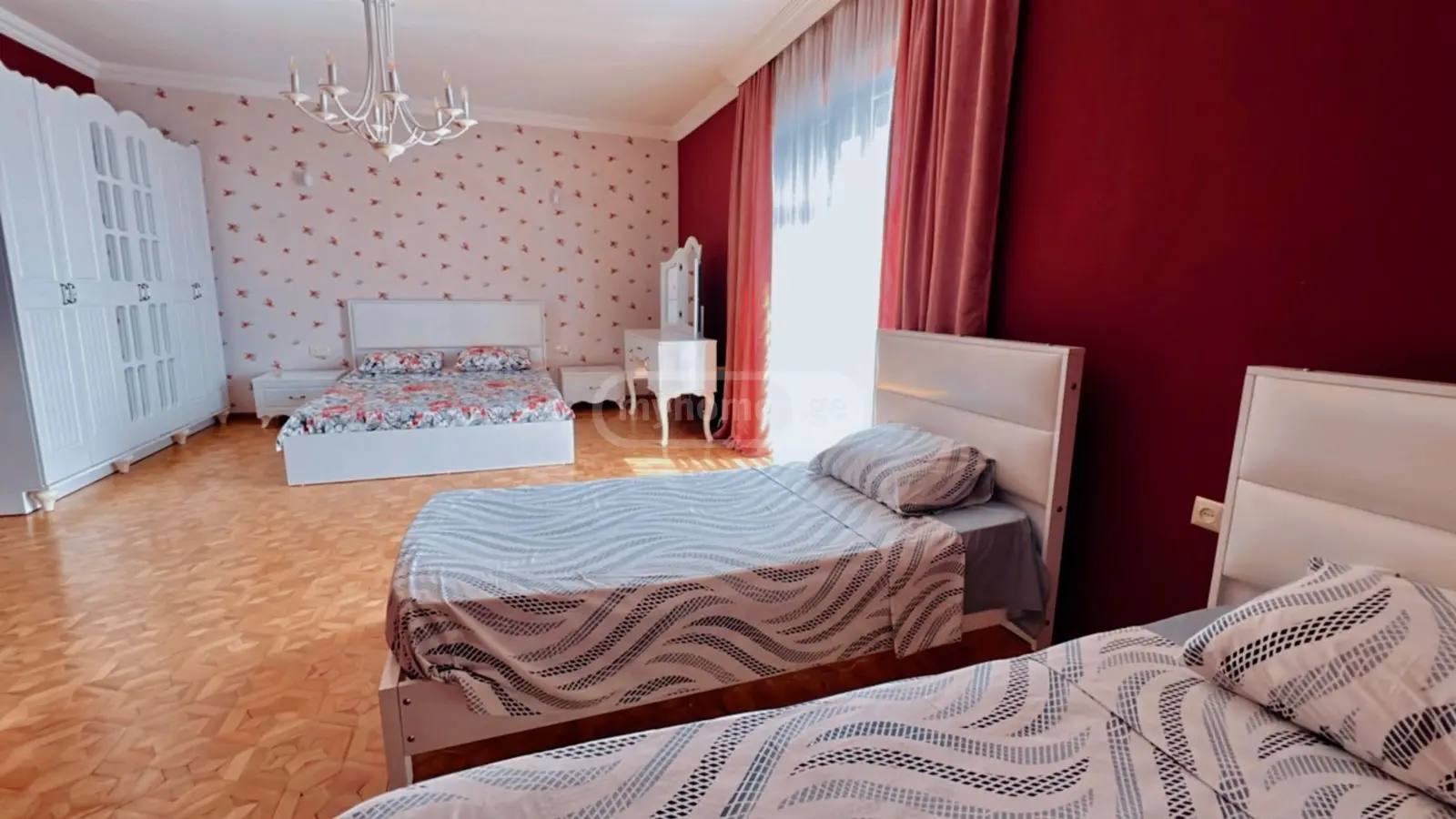 10+ Room Private House For Rent In Makhinjauri, In Batumi view 2