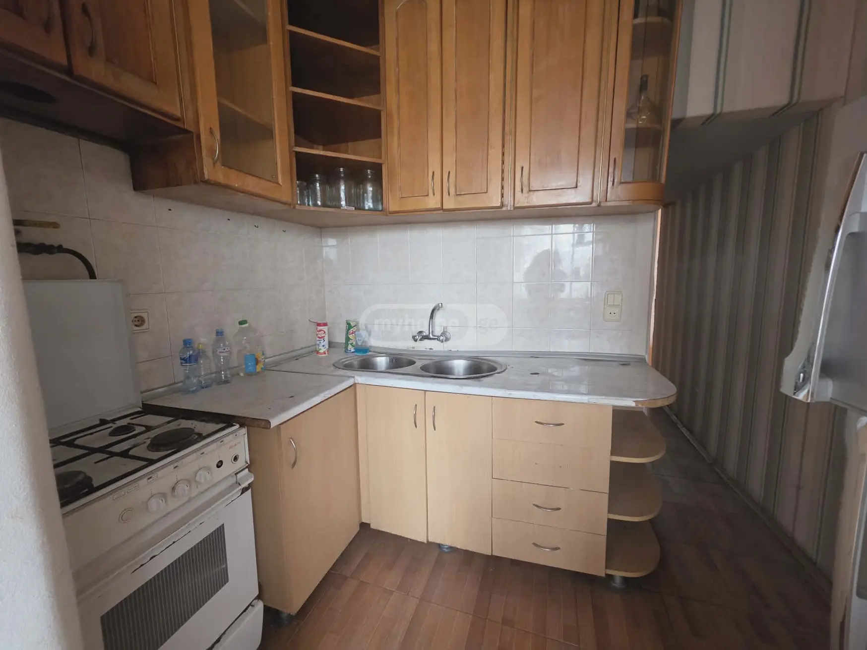 3 Room Apartment For Rent In Didube view 6