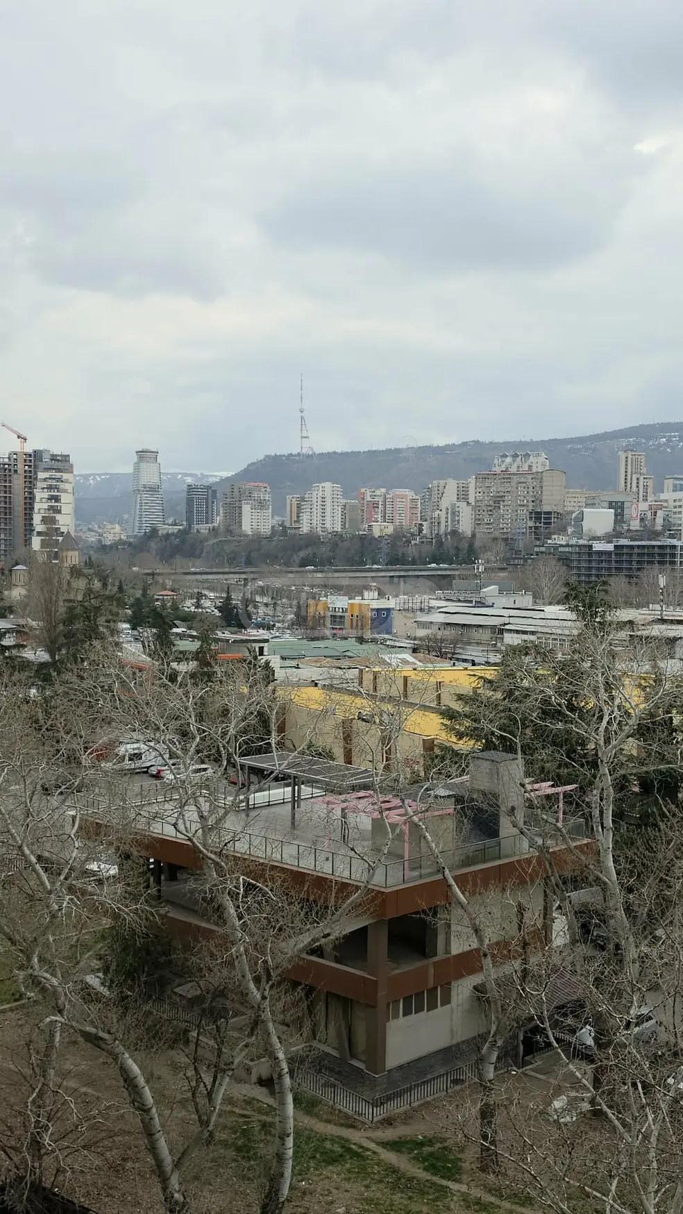 3 Room Apartment For Rent In Didube view 12