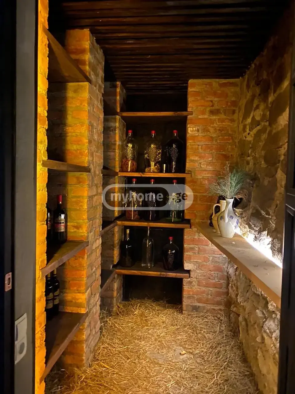 10+ Room Private House For Rent In Vera view 9