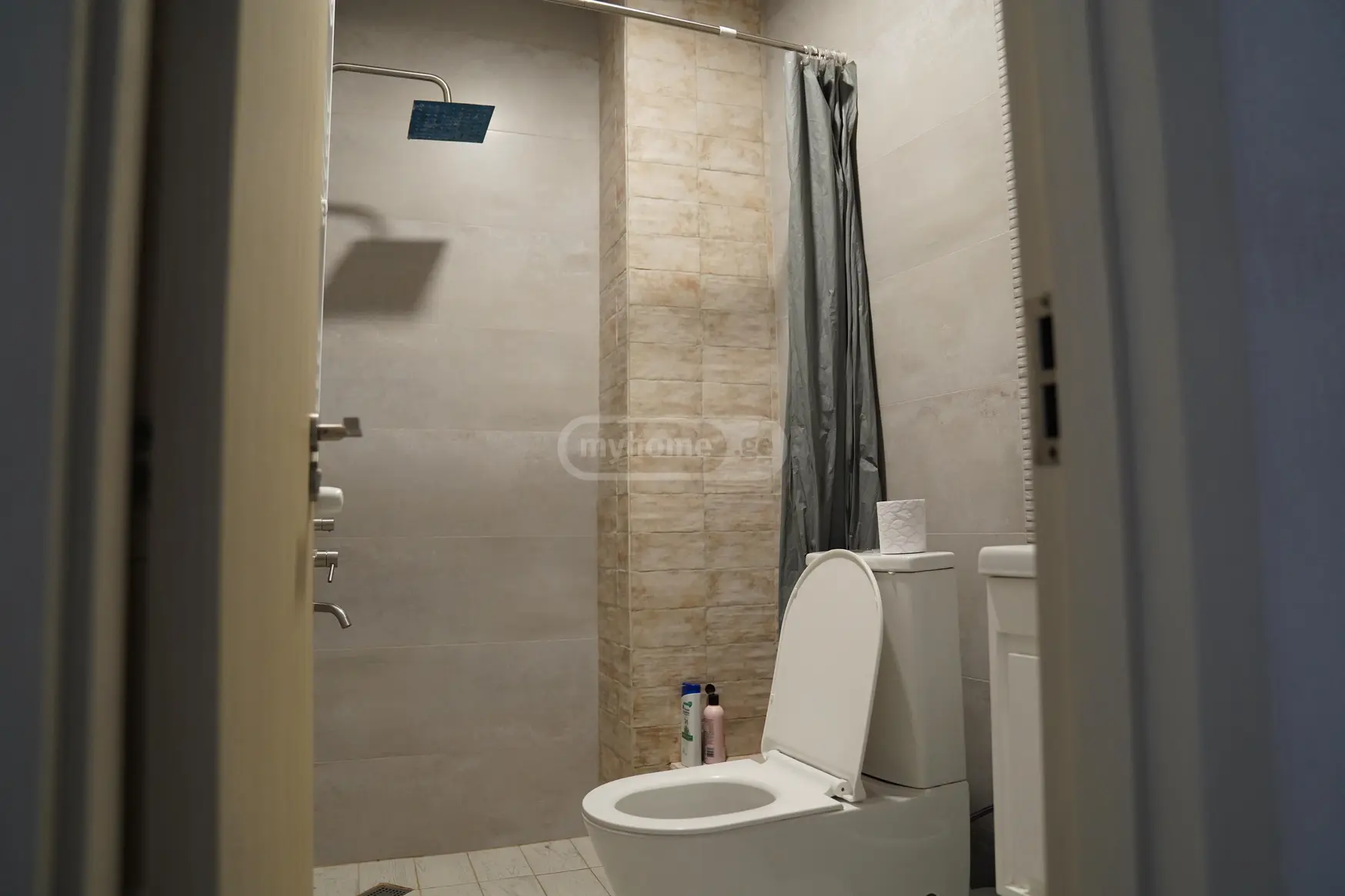 1 Room Apartment Daily Rent In Gori view 9