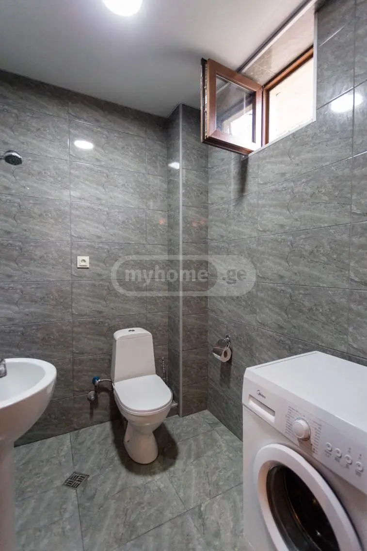 5 Room Private House Daily Rent In Lanchkhuti Municipality view 4