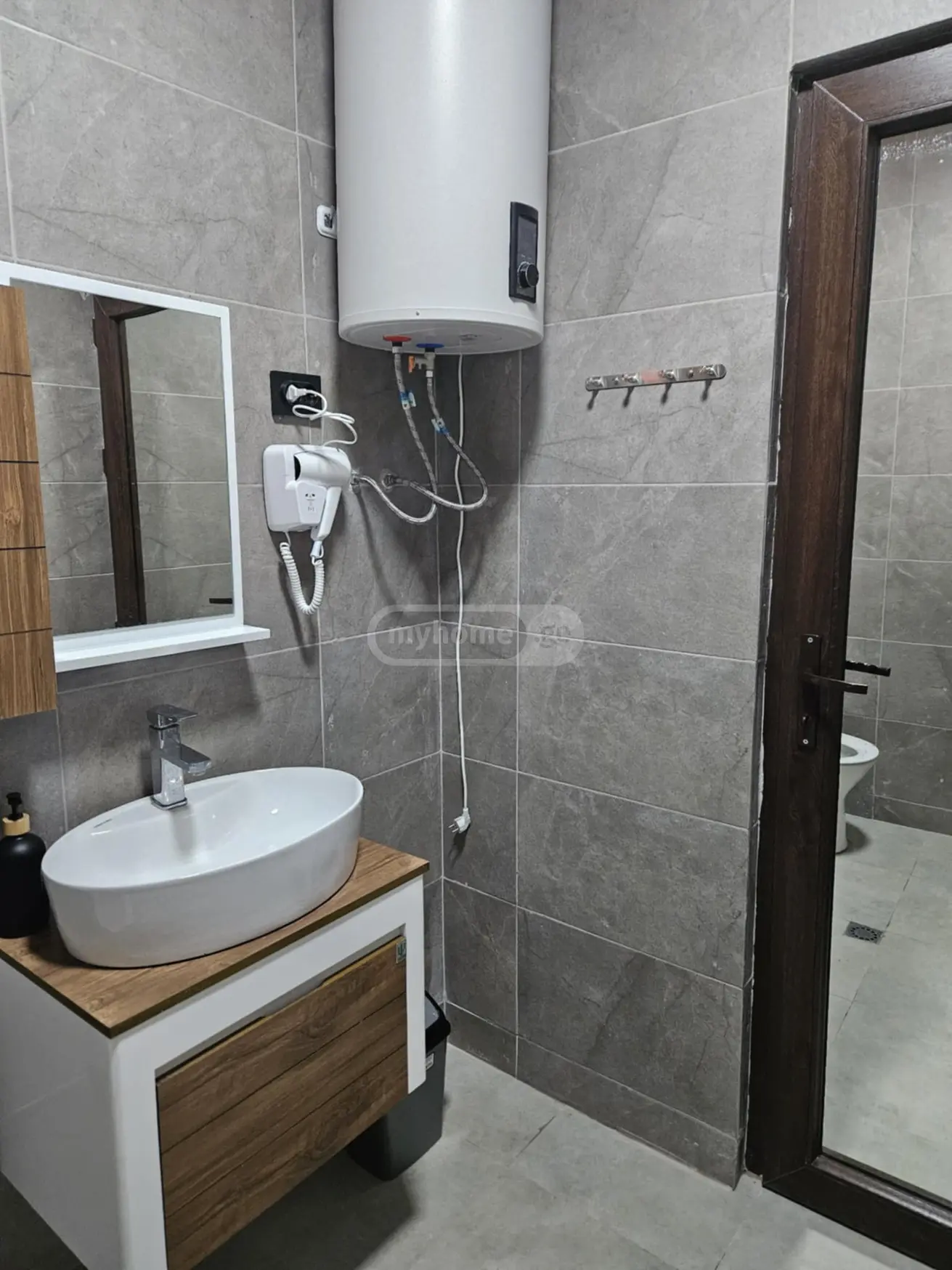 2 Room Country House Daily Rent In Ambrolauri view 5