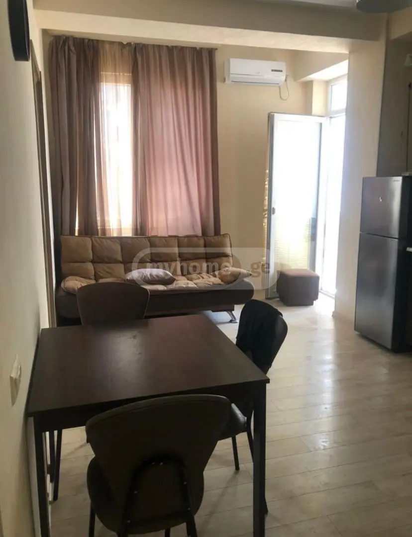 2 Room Apartment Daily Rent In Digomi view 4