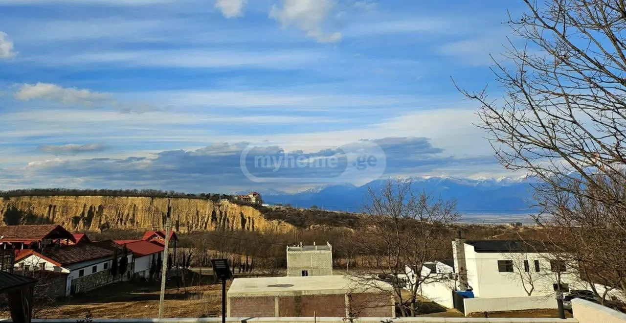 3 Room Private House For Sale view 2