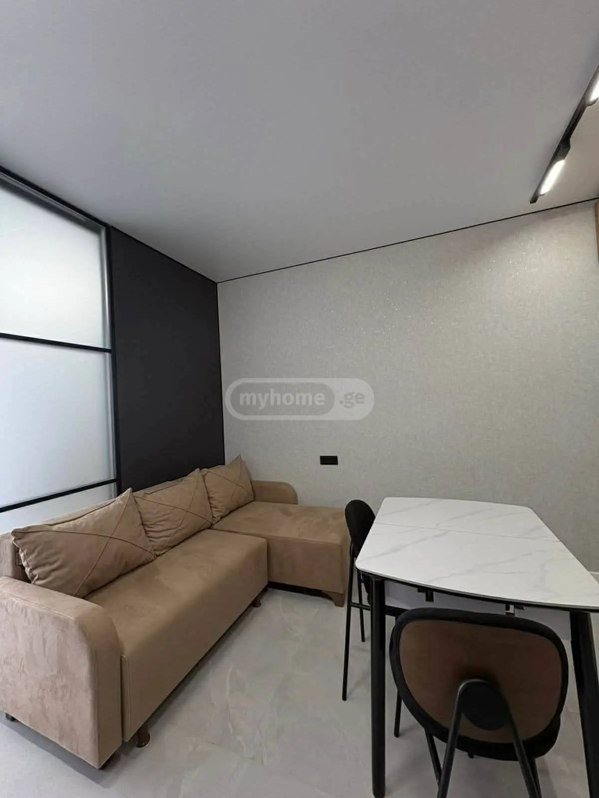 Studio Apartment For Sale view 17