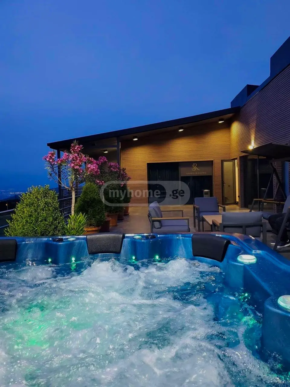 10+ Room Private House Daily Rent In Tabakhmela view 3