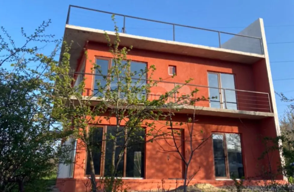 5 Room Country House For Sale view 8