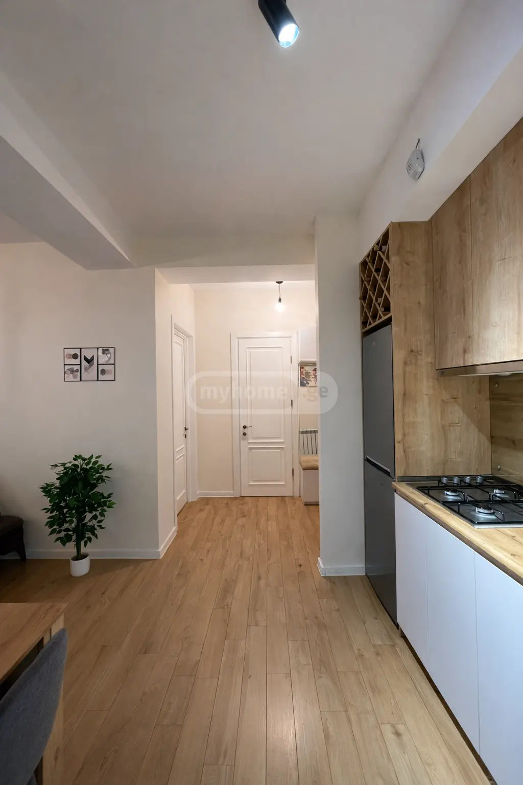 2 Room Apartment Daily Rent In Isani view 3