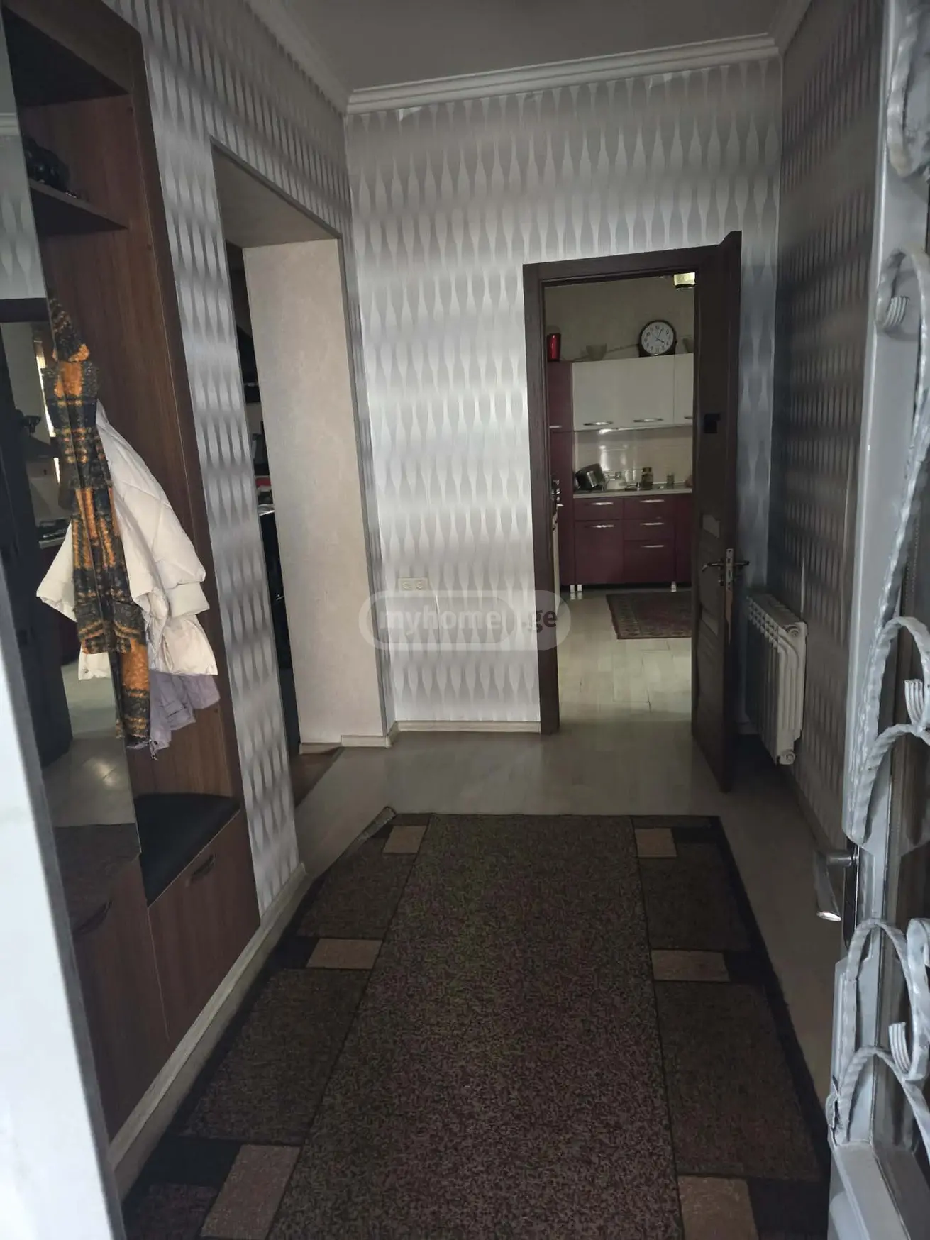 9 Room Private House For Sale view 8
