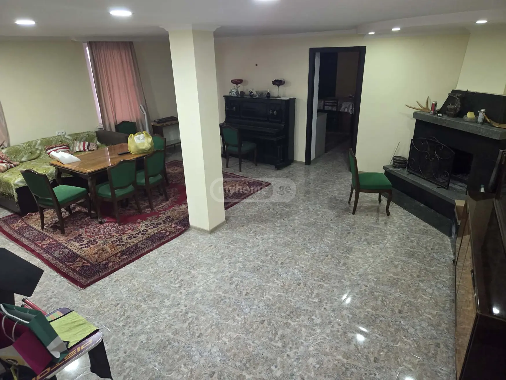 9 Room Private House For Sale view 12