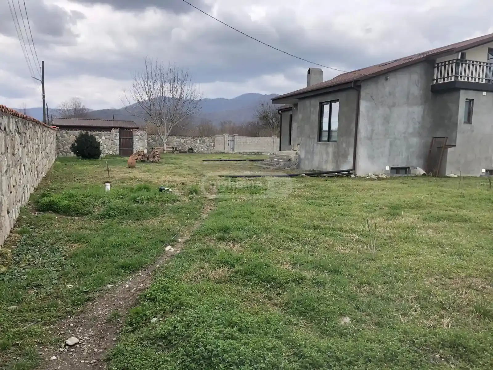 7 Room Private House For Sale view 12
