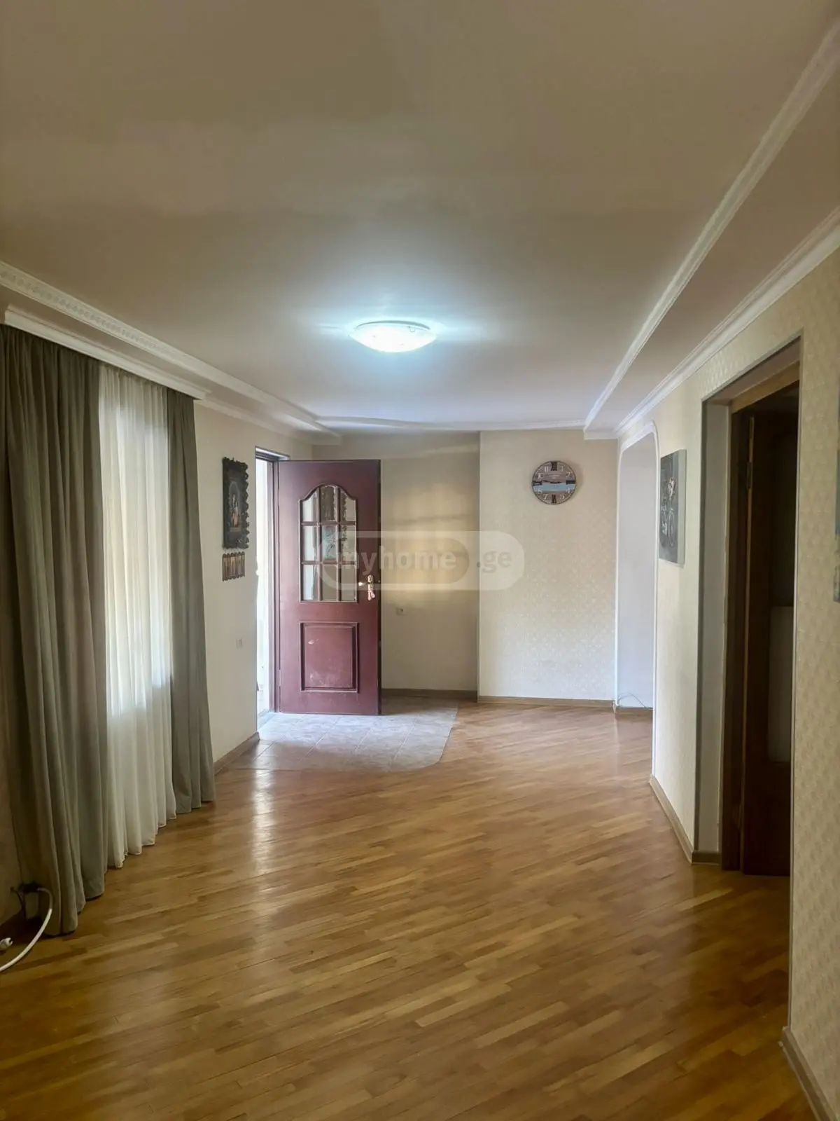 Продажа 3-комната Квартира view 9