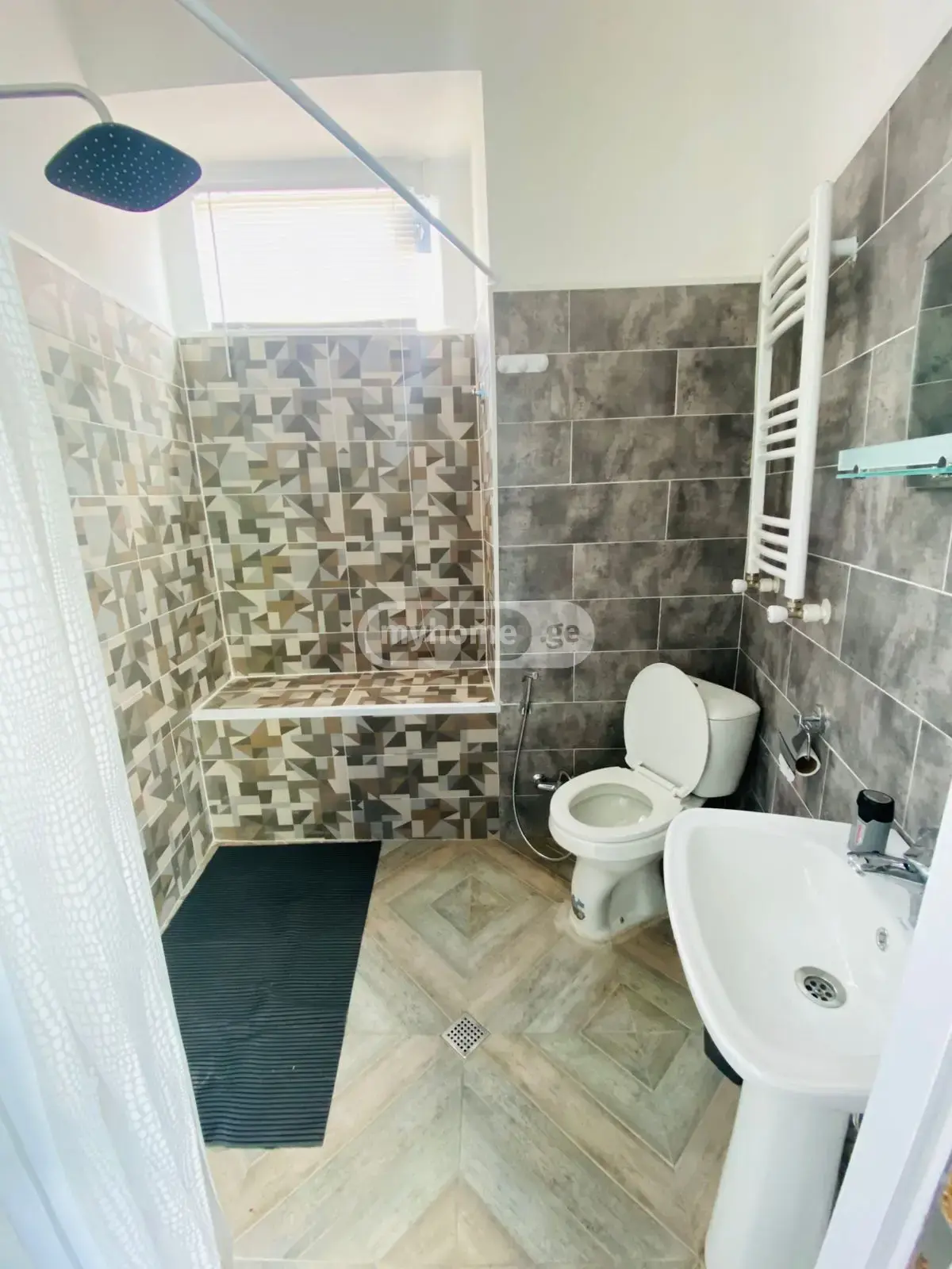 5 Room Hotel For Rent In Chugureti view 9