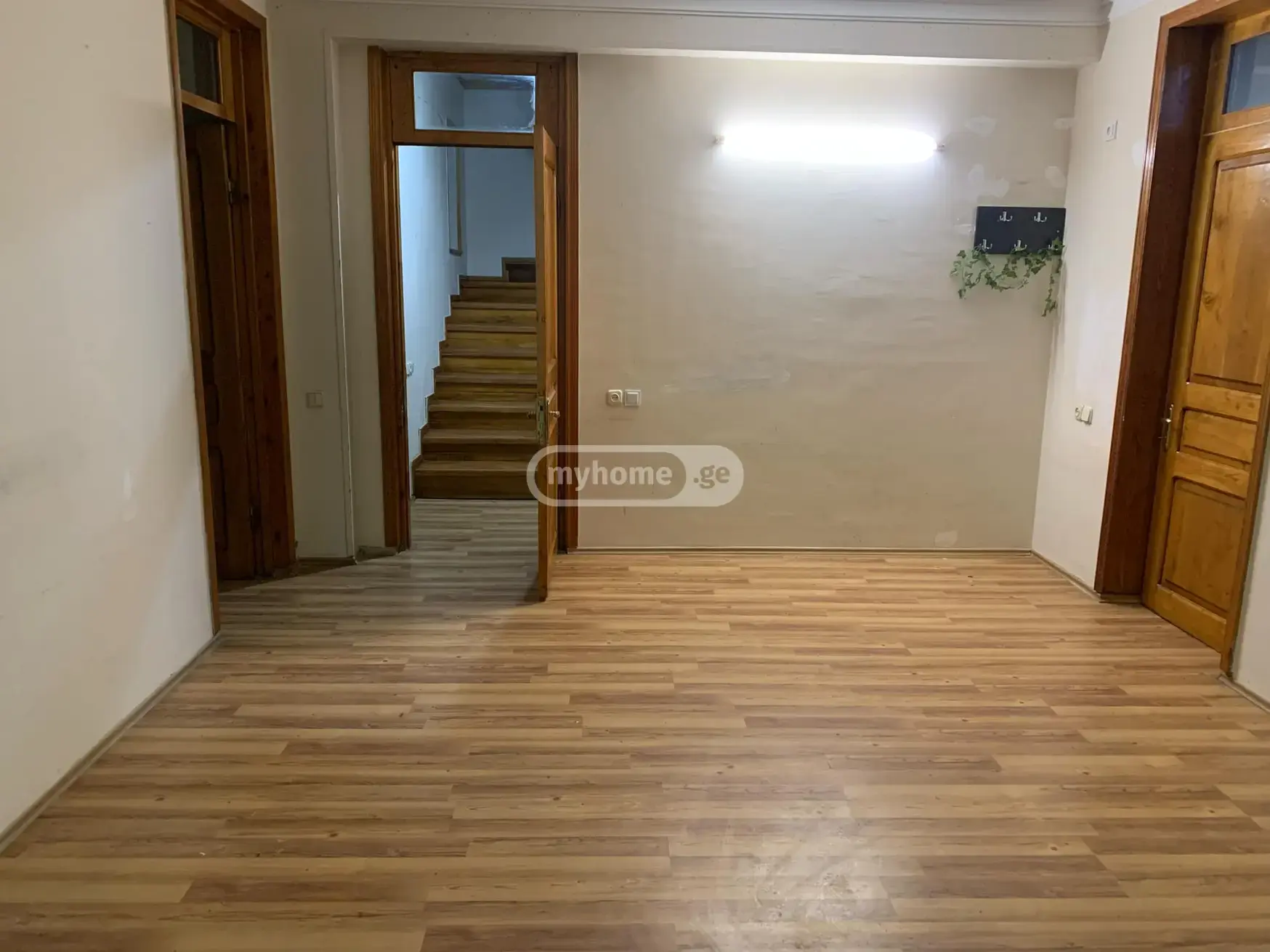 10+ Room Private House For Rent In Saburtalo view 1