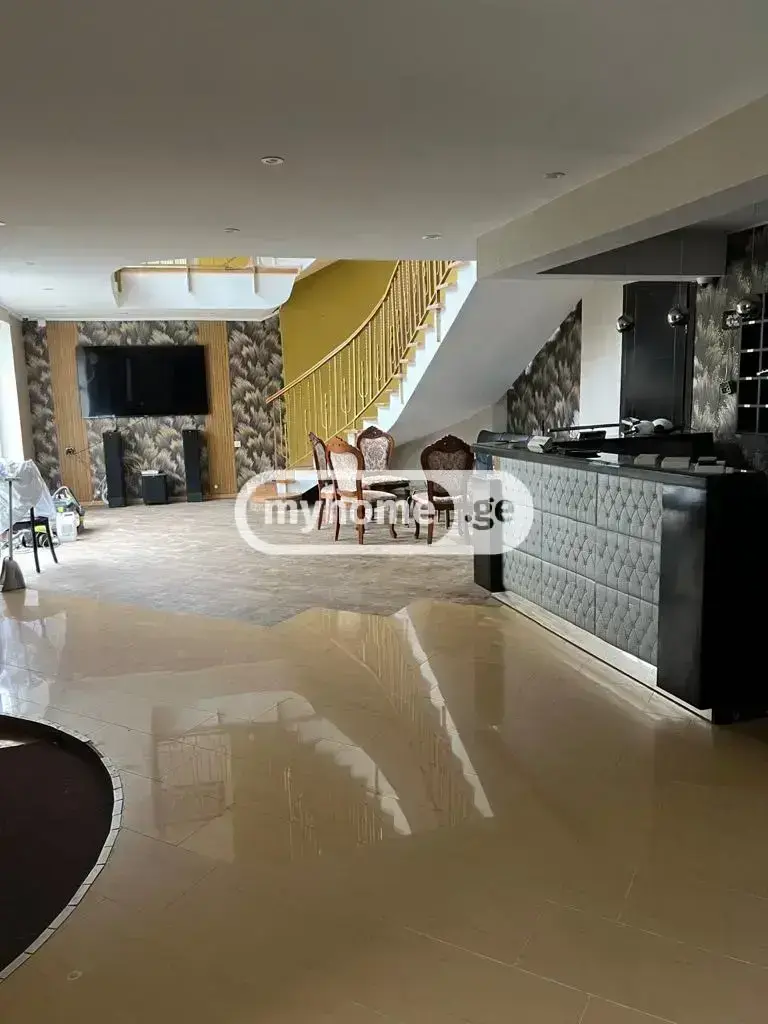 10+ Room Hotel For Rent In Nutsubidze Plateau view 5