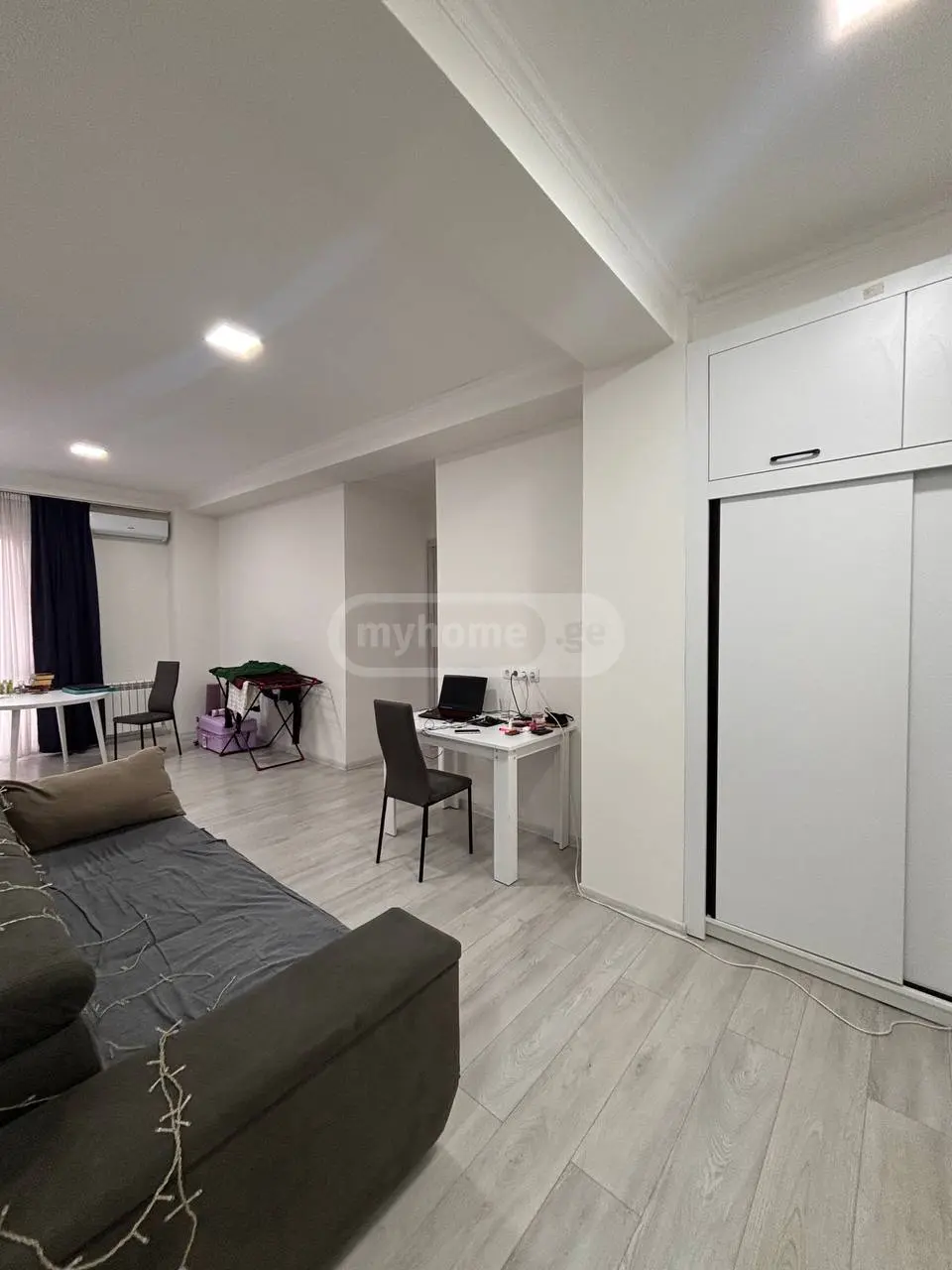 4 Room Apartment For Sale view 4