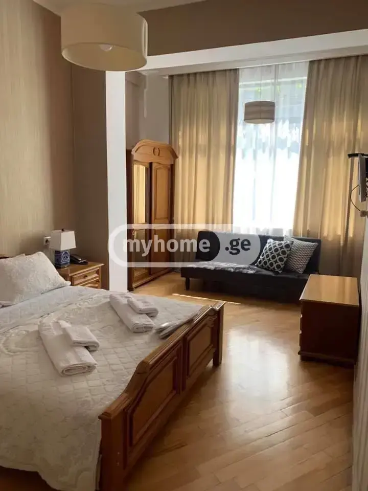 10+ Room Hotel For Rent In Vera view 6