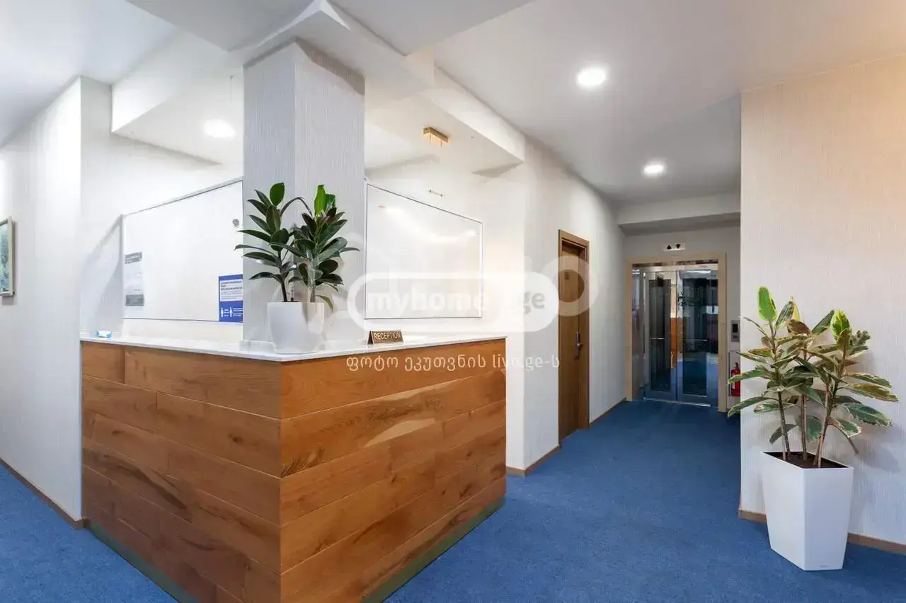 10+ Room Hotel For Rent In Abanotubani view 2