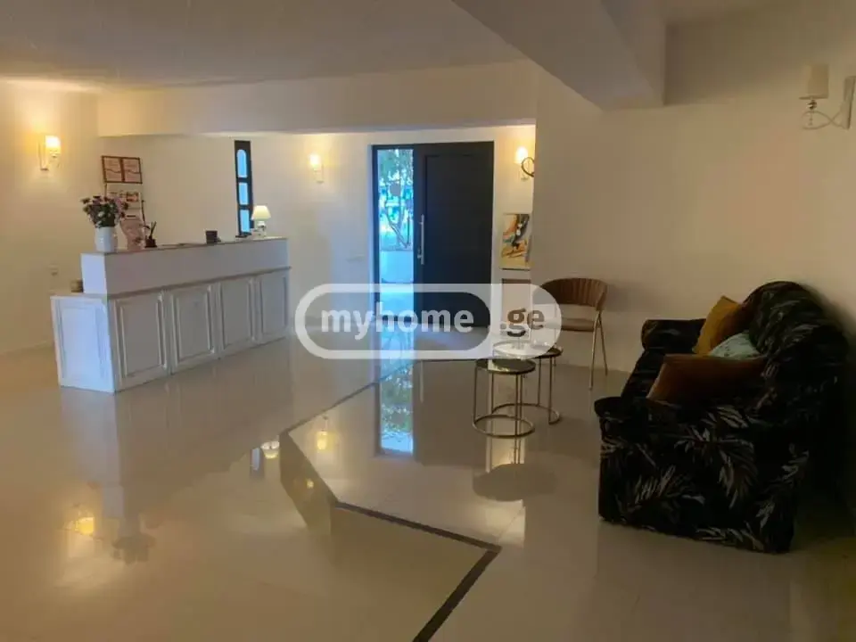 10+ Room Hotel For Rent In Vera view 8