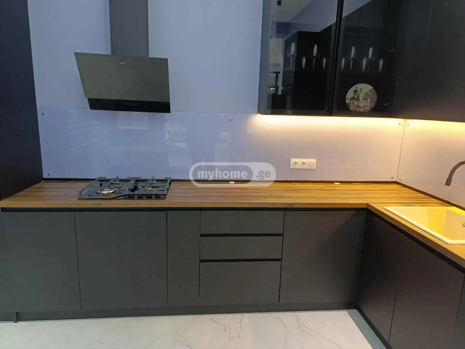 8 Room Private House For Rent In Saburtalo view 2