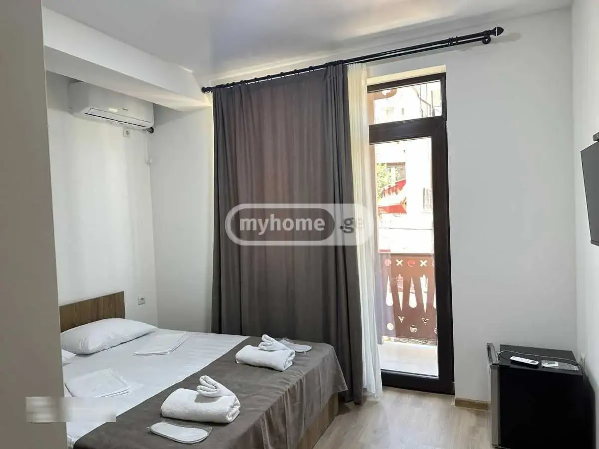10+ Room Hotel For Rent In Saburtalo view 8