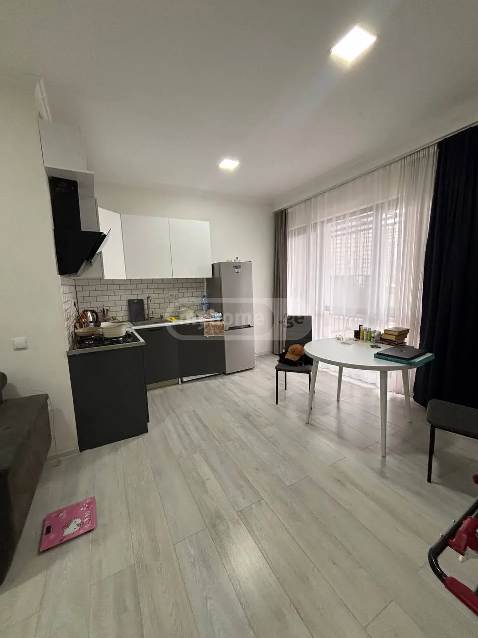 4 Room Apartment For Sale view 1
