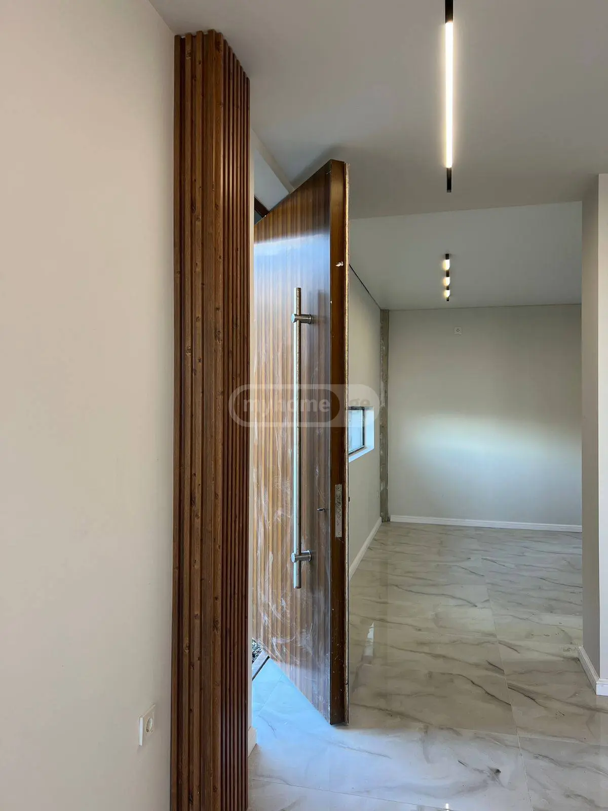 4 Room Private House For Sale view 6