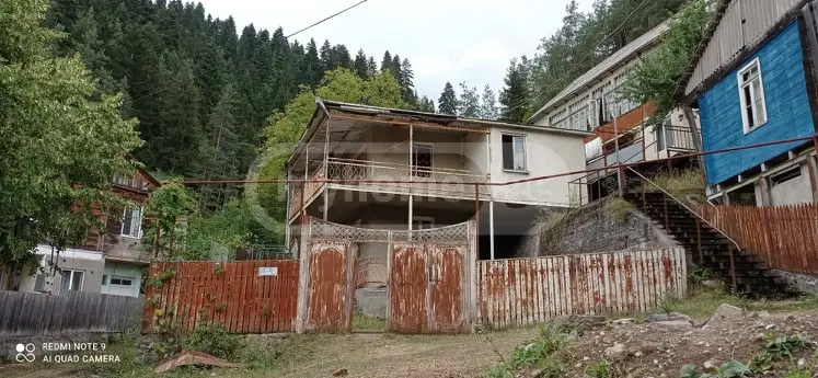 7 Room Country House For Sale view 3