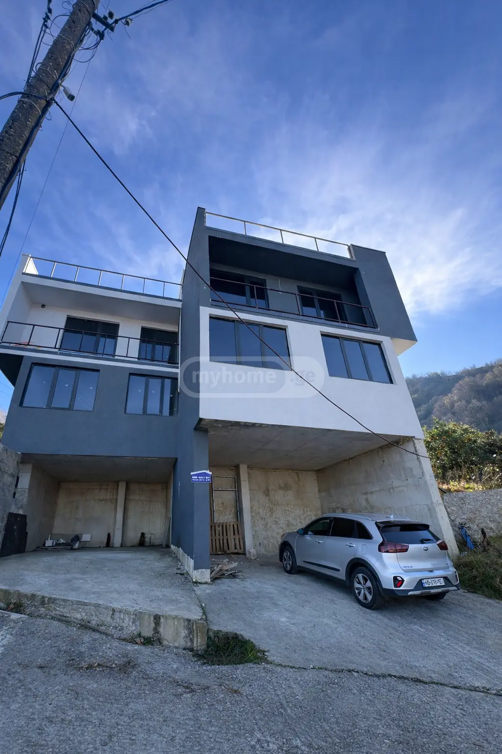 4 Room Private House For Sale view 9