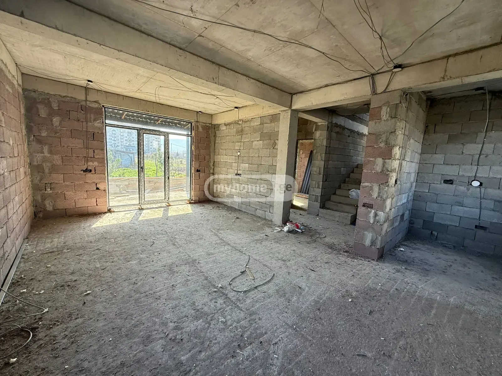 5 Room Private House For Sale view 6