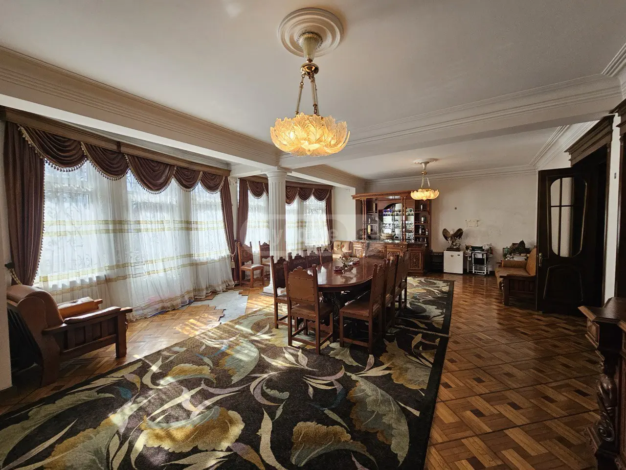Full Building Commercial Area For Sale Rustavelis Ubani, In Batumi view 5