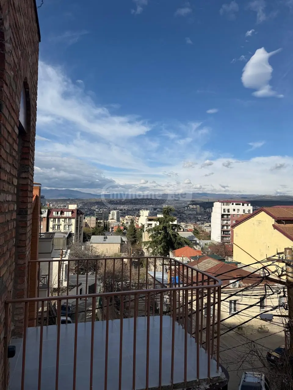 3 Room Apartment For Rent In Vera view 4
