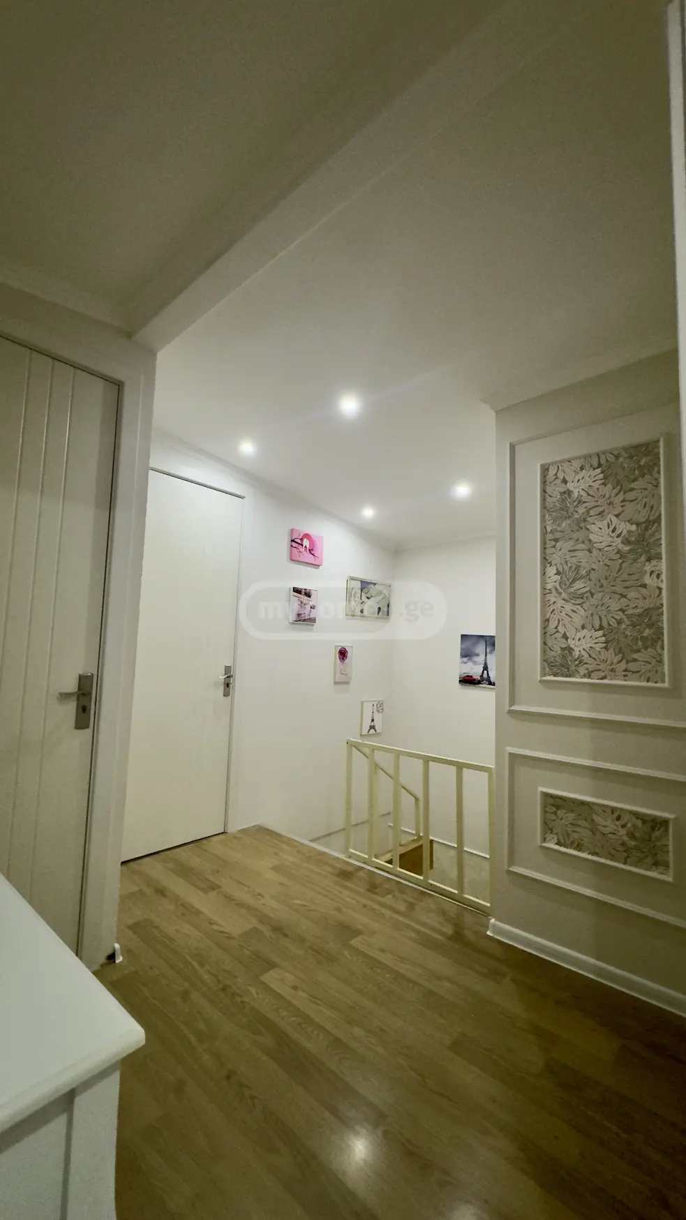 6 Room Private House For Sale view 7