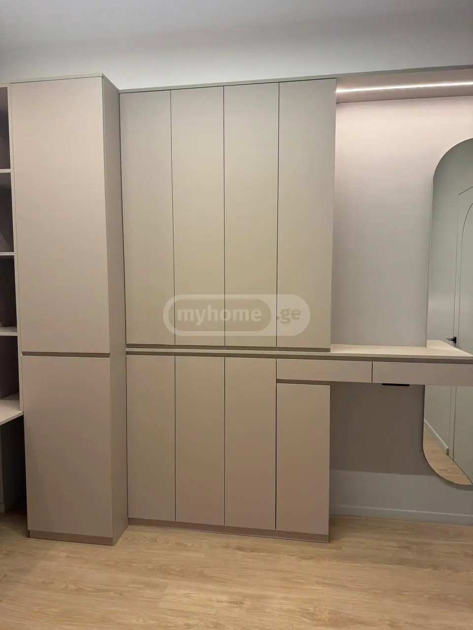3 Room Apartment For Rent In Vera view 11