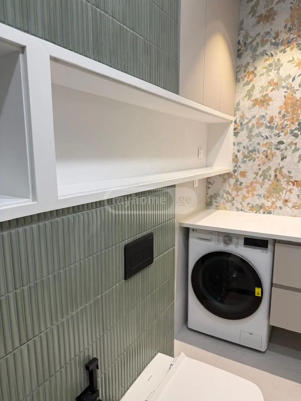 3 Room Apartment For Rent In Vera view 13