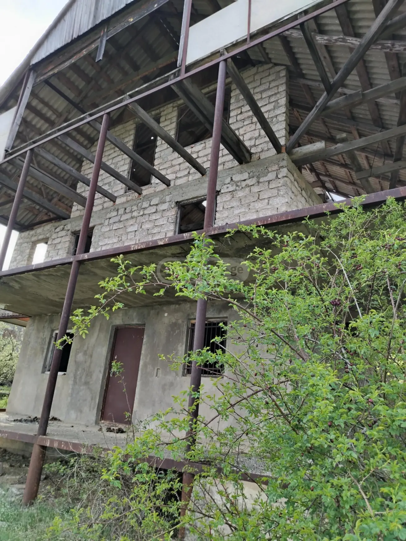 6 Room Private House For Sale view 8